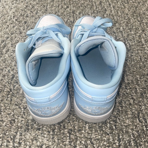 Jordan Women’s Sky Blue and White Sneakers - Picture 2 of 4